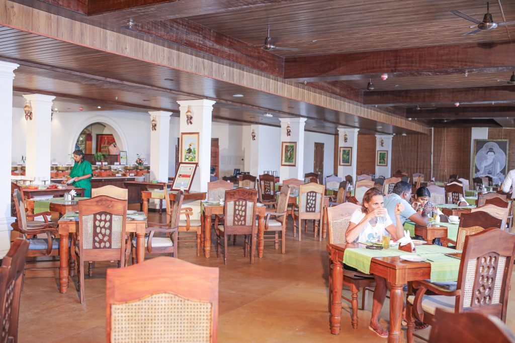Restaurant 2