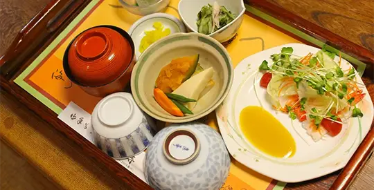 טרק 88 המקדשים בשיקוקו עצמי - 5 ימים יום 1