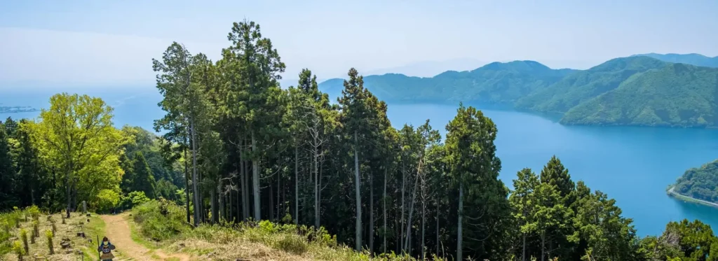 טרק אגם ביווה 3 ימים תמונה ראשית